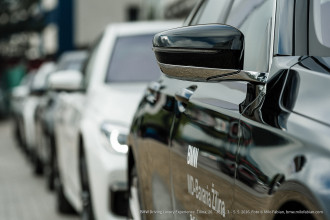 BMW DRIVING LUXURY EXPERIENCE 2016