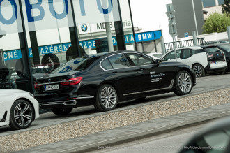 BMW DRIVING LUXURY EXPERIENCE 2016