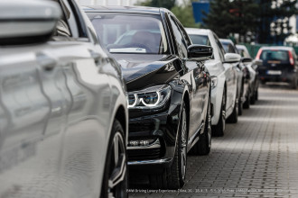 BMW DRIVING LUXURY EXPERIENCE 2016