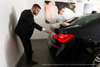 BMW DRIVING LUXURY EXPERIENCE 2016