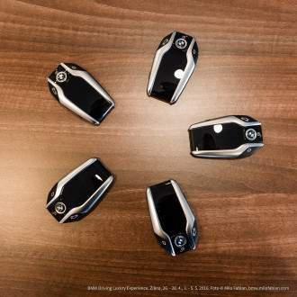 BMW DRIVING LUXURY EXPERIENCE 2016