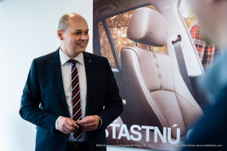 BMW DRIVING LUXURY EXPERIENCE 2016