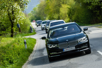 BMW DRIVING LUXURY EXPERIENCE 2016