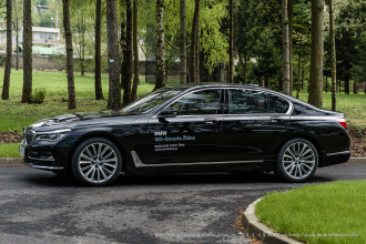 BMW DRIVING LUXURY EXPERIENCE 2016