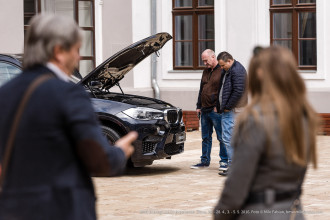 BMW DRIVING LUXURY EXPERIENCE 2016