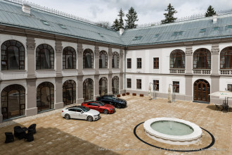 BMW DRIVING LUXURY EXPERIENCE 2016