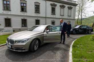 BMW DRIVING LUXURY EXPERIENCE 2016