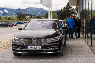 BMW DRIVING LUXURY EXPERIENCE 2016