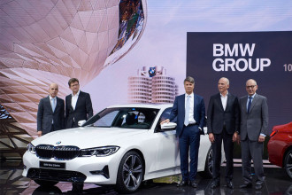 BMW na Svetovej výstave automobilov v Paríži 2018.
