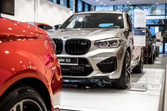 Pozvánka na dni BMW M s premiérou BMW X3 M a BMW X4 M 1.-12.8 v MD-Bavaria Žilina.