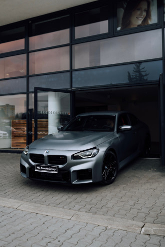 Slávnostné odovzdanie BMW M2 Coupé Rasťovi Zvarovi.