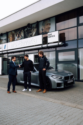 Slávnostné odovzdanie BMW M2 Coupé Rasťovi Zvarovi.