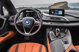 Nové BMW i8 Roadster a nové BMW i8 Coupe.