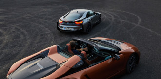 Nové BMW i8 Roadster a nové BMW i8 Coupe.