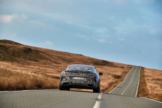Nové BMW radu 8 Coupé: S maximálnou dynamikou na ceste do sériovej výroby.