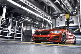 Spustenie výroby nového BMW radu 8 Coupé v závode spoločnosti BMW Group v Dingolfingu.
