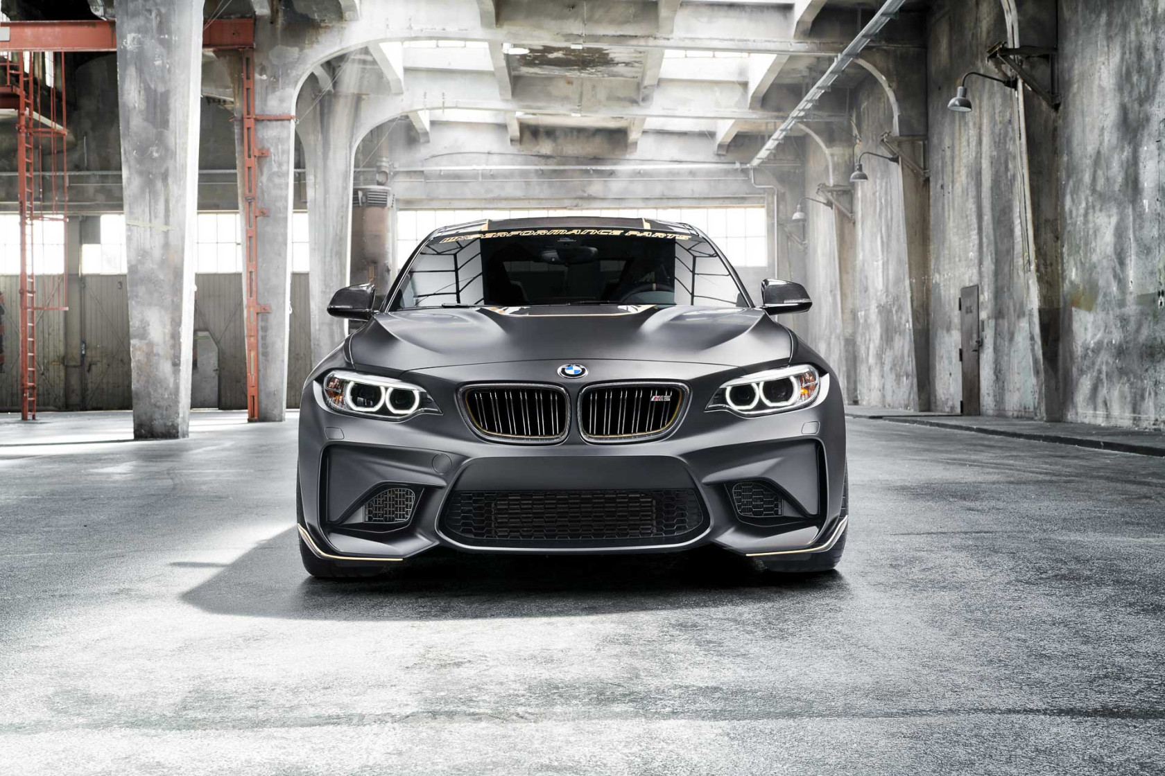 Svetová premiéra a dynamické predstavenie štúdie BMW M Performance Parts Concept na podujatí v Goodwoode.