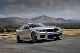 BMW na Svetovej výstave automobilov v Paríži 2018.