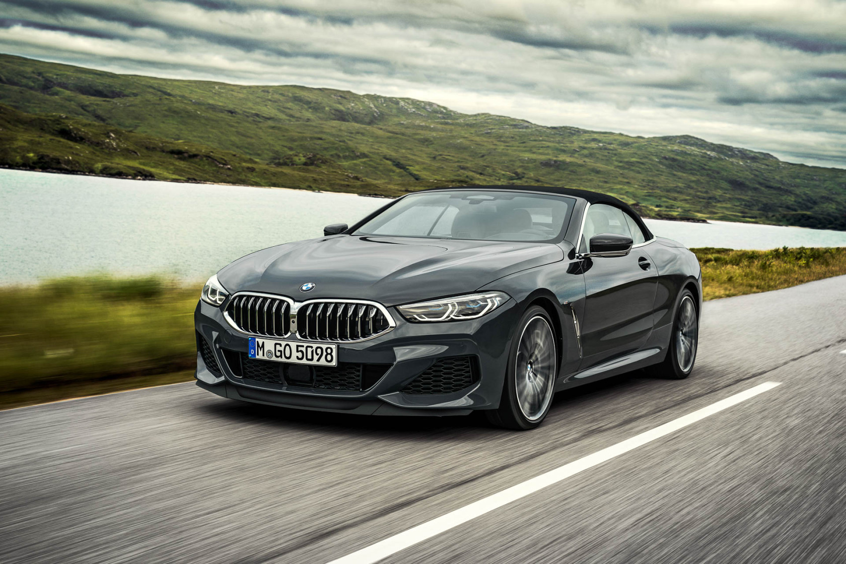 Nové BMW radu 8 Cabrio.