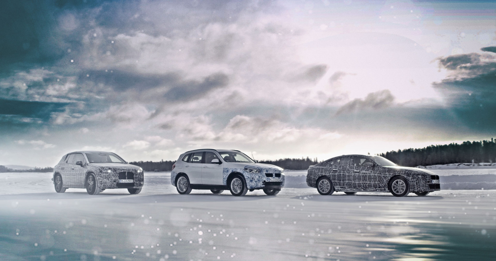 Modely BMW iX3, BMW i4 a BMW iNEXT absolvujú testy v studených podmienkach na severnom polárnom kruhu.