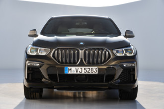 Nové BMW X6: Líder so širokým ramenami.