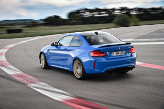Úplne nové BMW M2 CS.