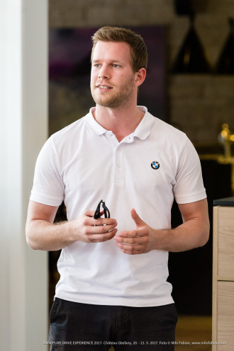 BMW PURE DRIVE EXPERIENCE 2017