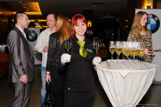 PREDSTAVENIE ÚPLNE NOVÉHO BMW RADU 3