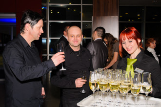 PREDSTAVENIE ÚPLNE NOVÉHO BMW RADU 3