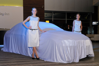 PREDSTAVENIE ÚPLNE NOVÉHO BMW RADU 3