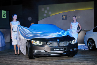 PREDSTAVENIE ÚPLNE NOVÉHO BMW RADU 3
