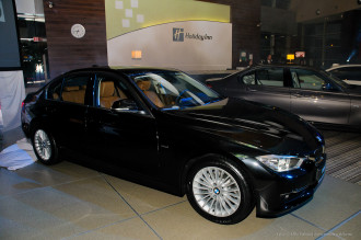 PREDSTAVENIE ÚPLNE NOVÉHO BMW RADU 3