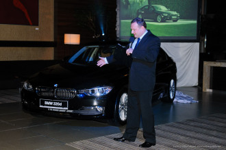 PREDSTAVENIE ÚPLNE NOVÉHO BMW RADU 3