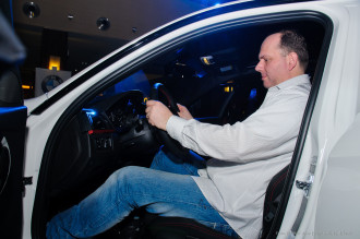 PREDSTAVENIE ÚPLNE NOVÉHO BMW RADU 3