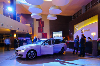 PREDSTAVENIE ÚPLNE NOVÉHO BMW RADU 3