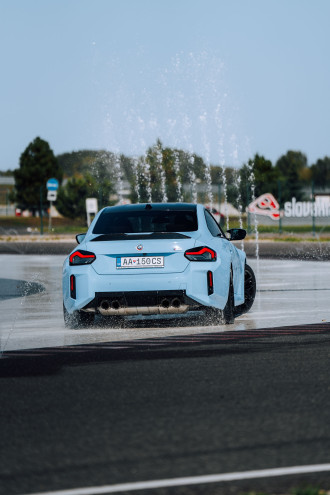 Ultimate Driving Academy by MD-Bavaria Group