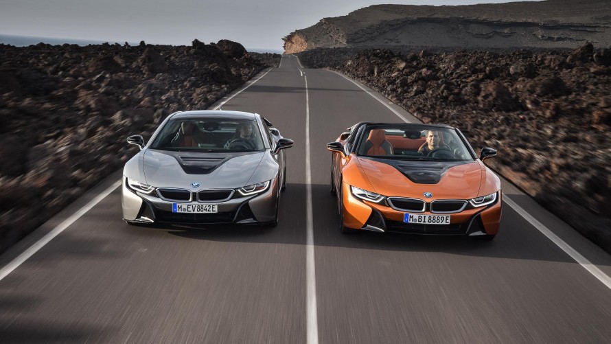 Nové BMW i8 Roadster a nové BMW i8 Coupe.