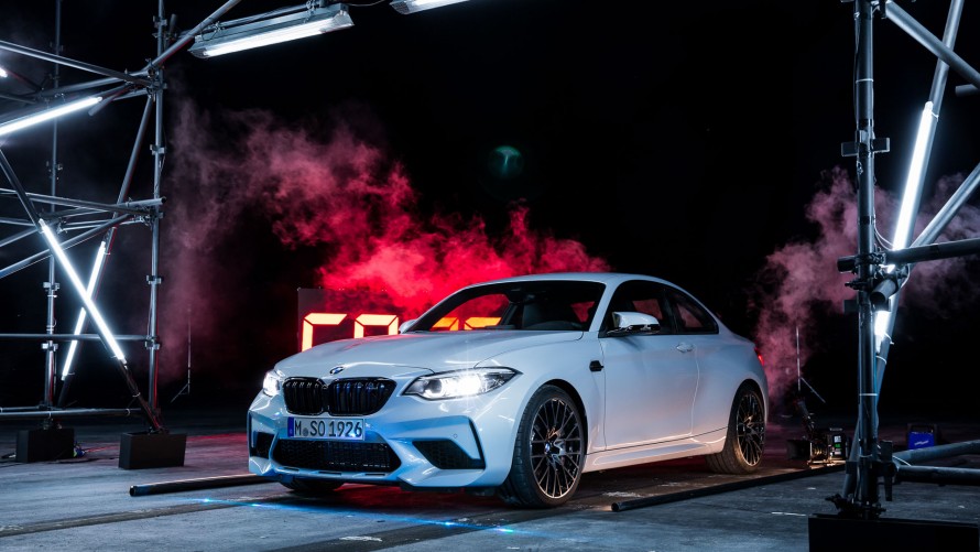 BMW M2 Competition pokoruje rekordy.