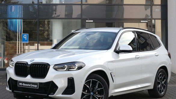 BMW X3 xDrive30e