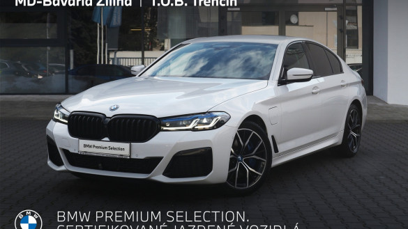 BMW 545e xDrive Sedan