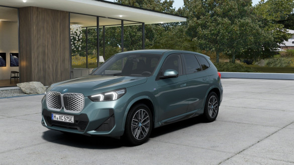 BMW iX1 xDrive30