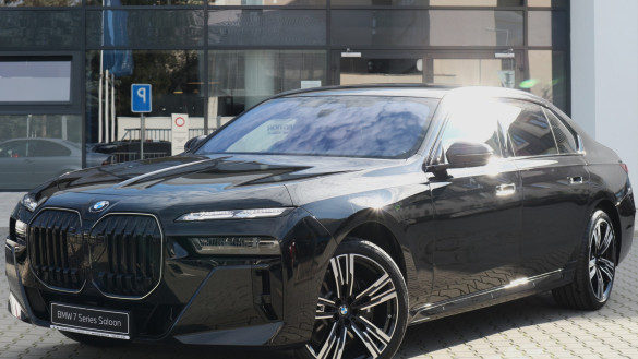 BMW 740d xDrive Sedan