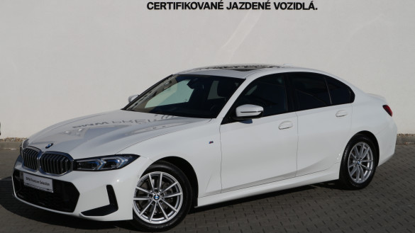 BMW 320i xDrive Sedan