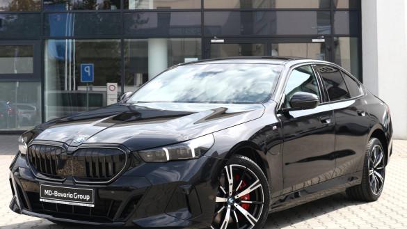 BMW 550e xDrive Sedan