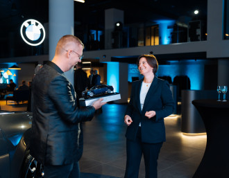 Slávnostné otvorenie nového showroomu MD-Bavaria Žilina | BMW iX3 predstavenie.