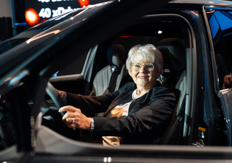 Slávnostné otvorenie nového showroomu MD-Bavaria Žilina | BMW iX3 predstavenie.