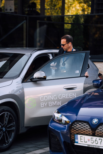 Electric Experience Tour by BMW. Valčianska dolina.