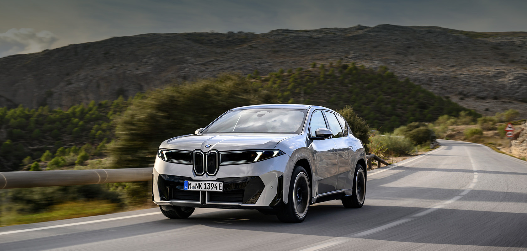 ZAŽITE NOVÉ BMW iX3.