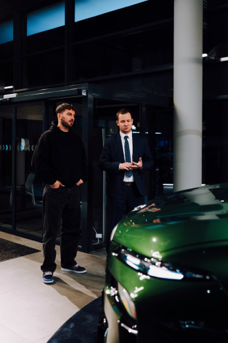 Rasťo Zvara si doprial komfort BMW radu 5.