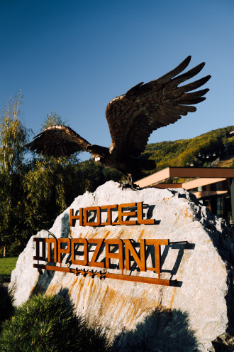 Electric Experience Tour by BMW. Valčianska dolina.